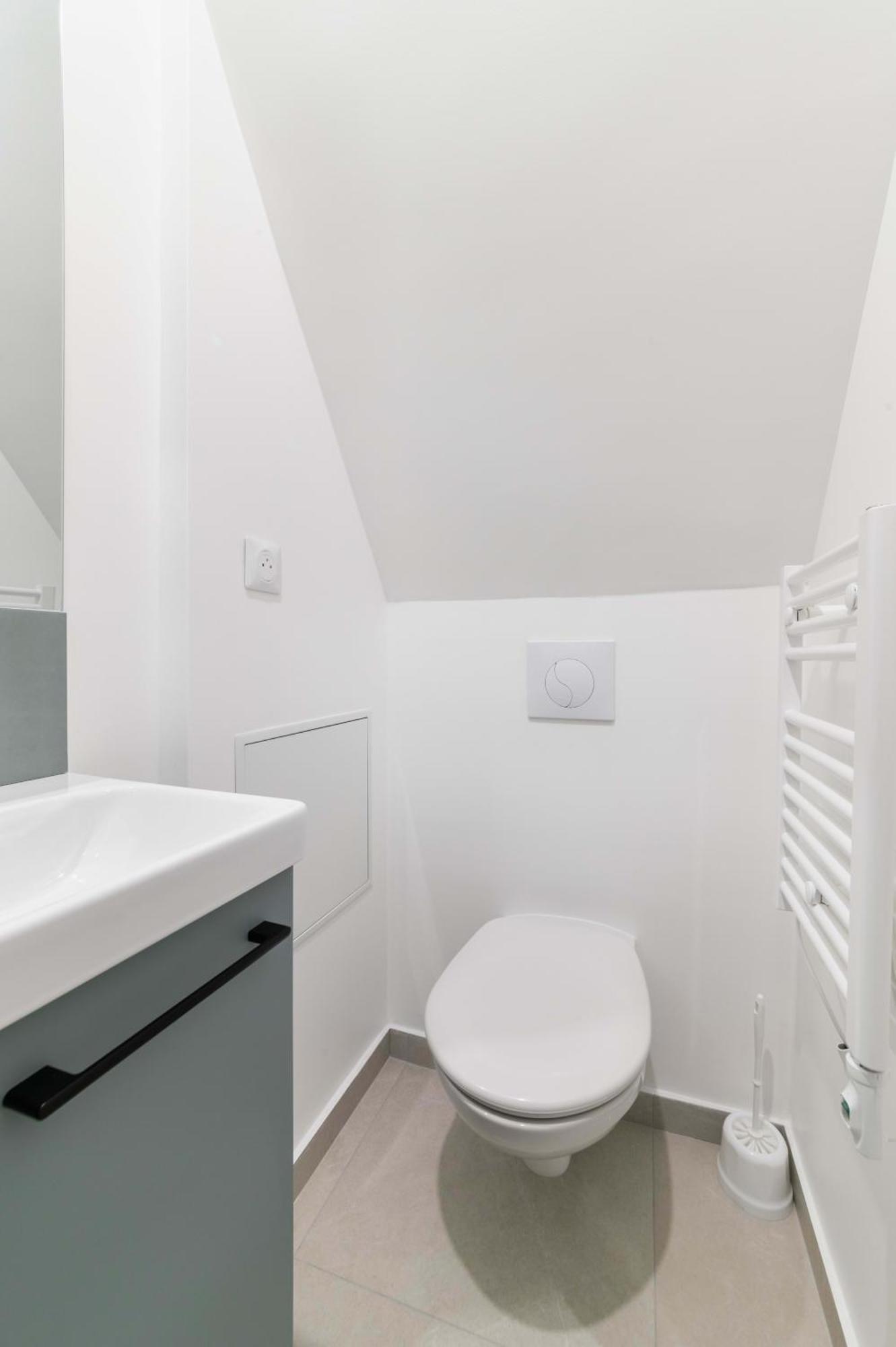 Апартаменты 2 Pieces Refait A Neuf Dernier Etage - Paris 19 - 4P - Flat-Guest Экстерьер фото