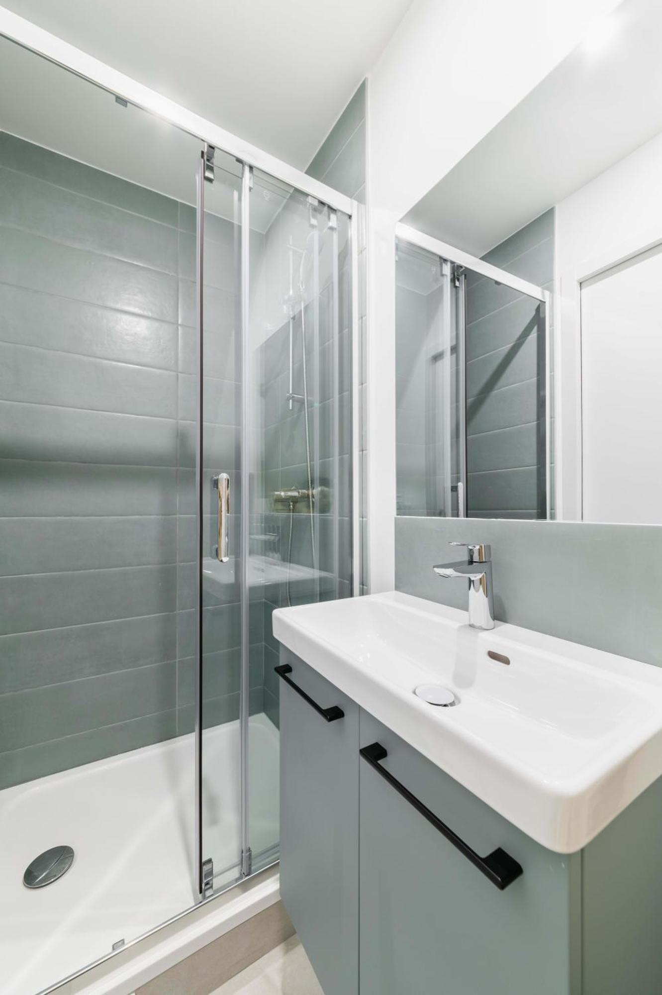 Апартаменты 2 Pieces Refait A Neuf Dernier Etage - Paris 19 - 4P - Flat-Guest Экстерьер фото